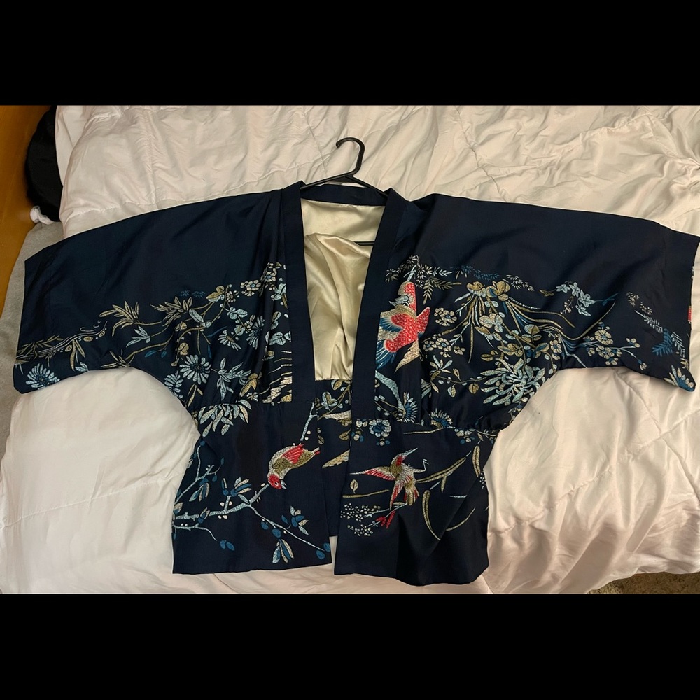 Oriental top